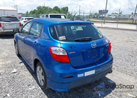 2009 Toyota Matrix S z USA, uszkodzony, nr VIN 2T1KE40E19C002453
